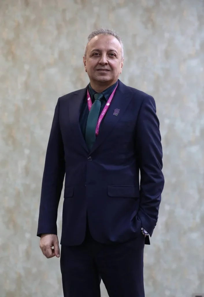 دکتر خدیوی